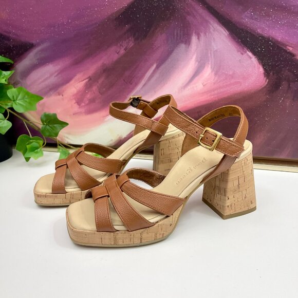 Paul Green  Tina Fisherman Sandal in Tan EU 4.5 / US  7 - Picture 6 of 16